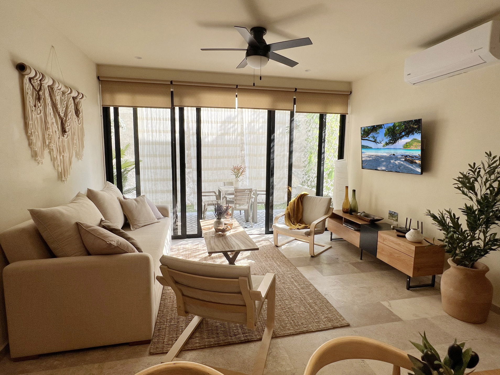 Spacious Living Room LUA Bucerias